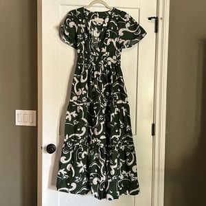 Maxi green dress
